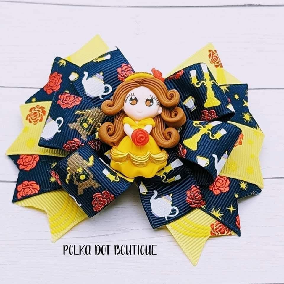 Belle Clay Center Pinwheel Bow