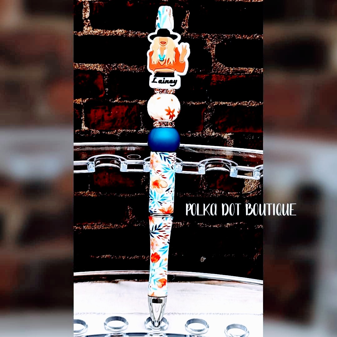 Singer : Lainey Wilson Silicone Beaded Pen