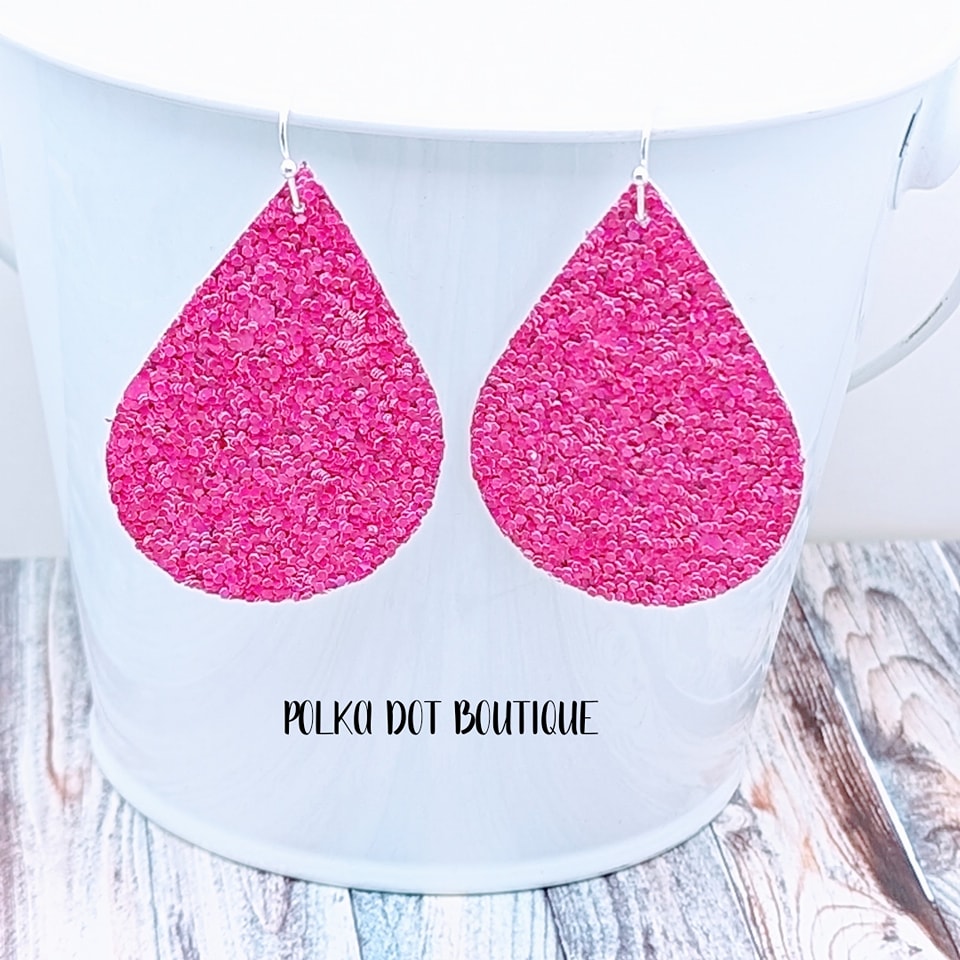 FUSCHIA GLITTER FAUX LEATHER TEARDROP EARRINGS ( STANDARD : 2 INCHES )